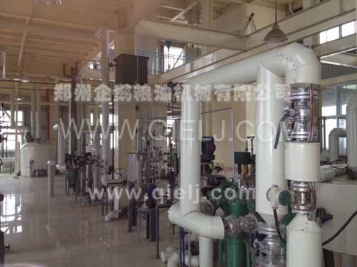 米糠油精煉設(shè)備 成套米糠制油設(shè)備(圖1) 米糠油精煉設(shè)備 成套米糠制油設(shè)備(圖1)