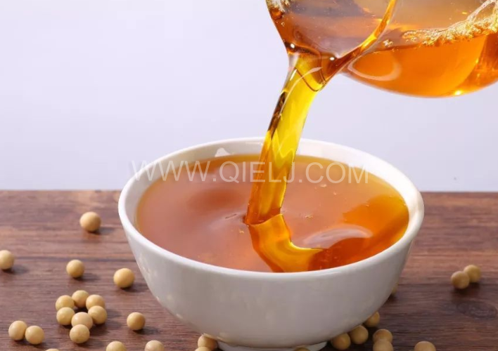 大豆油精煉加工設(shè)備，企鵝優(yōu)化工藝降低生產(chǎn)成本(圖1)